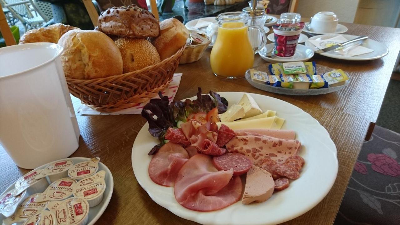 Gaestehaus Cafe Heck Titisee المظهر الخارجي الصورة